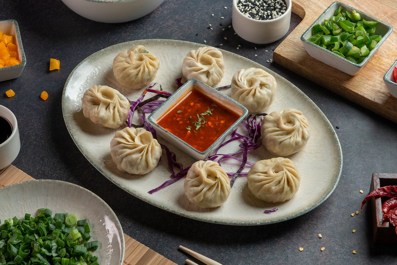 Veg Momos (6 pcs)